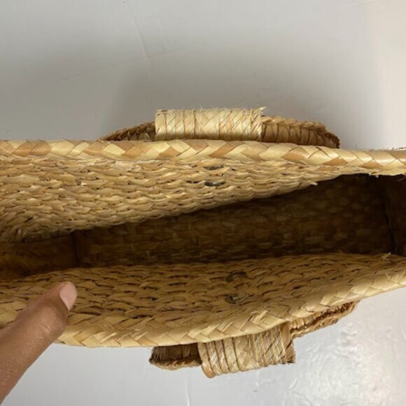 Rattan Women's Handwoven Natural Beige Straw Bag Medium Size - Picture 3 of 6